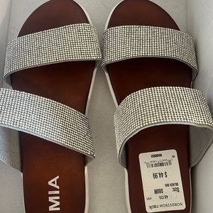 Sparkle MIA Sandals